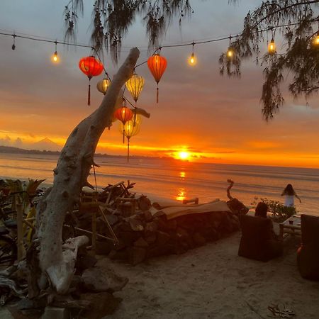 La Boheme Hotel Gili Air Bagian luar foto