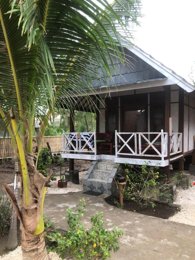 La Boheme Hotel Gili Air Bagian luar foto