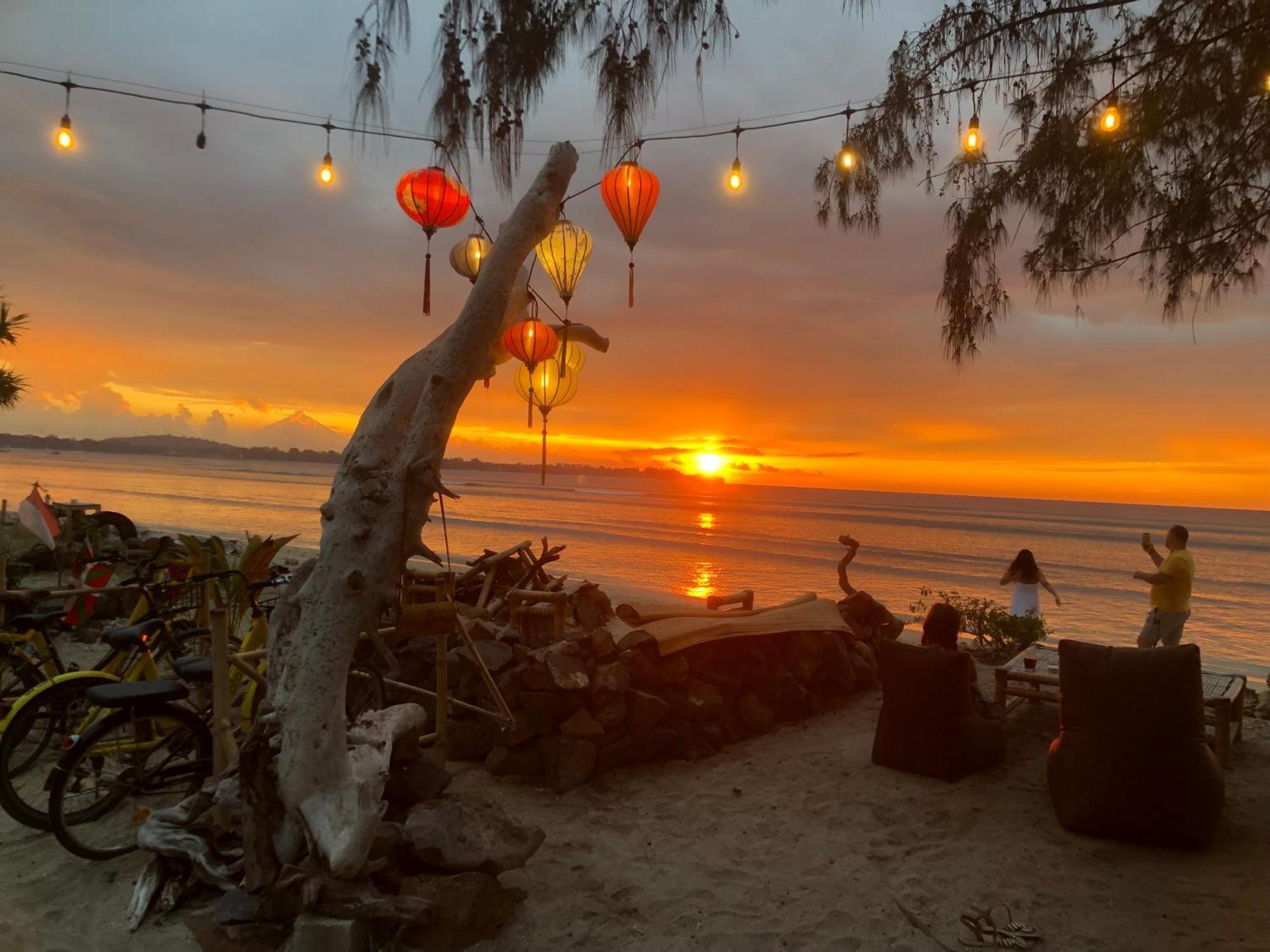 La Boheme Hotel Gili Air Bagian luar foto